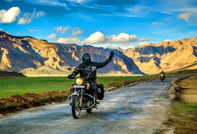 Bike Tour - Ladakh with Turtuk : 6n-7d · photo 2