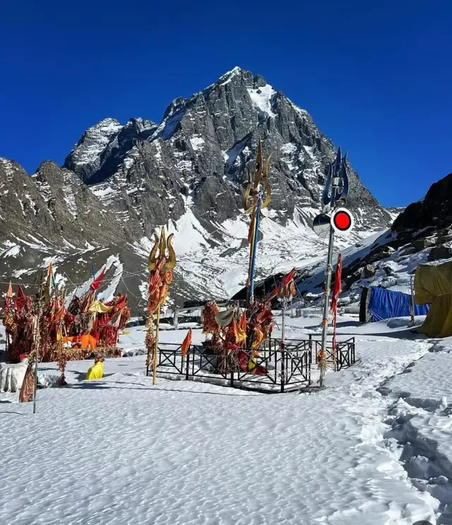 Manimahesh Yatra Trek - By Land - 4N-5D