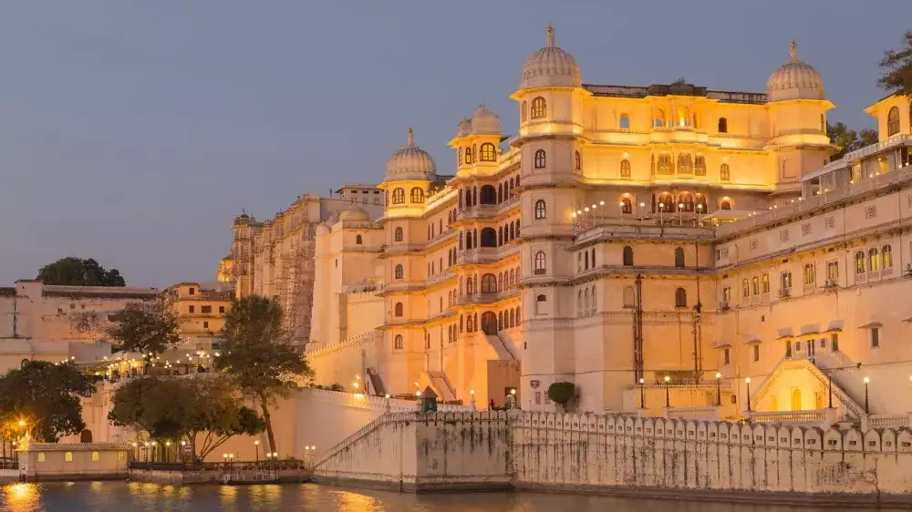 Udaipur MT. Abu (2N/3D)