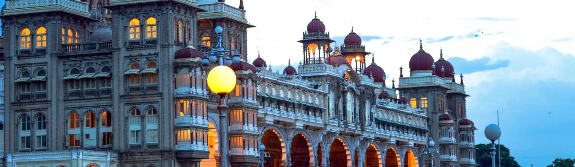 Karnataka Discovery: Gardens, Wildlife & Heritage
